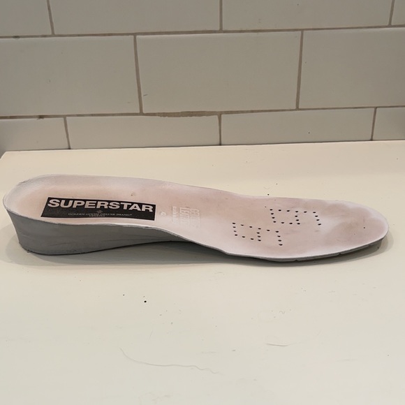 Golden Goose Super Star Sneaker Size 42 - Picture 11 of 11